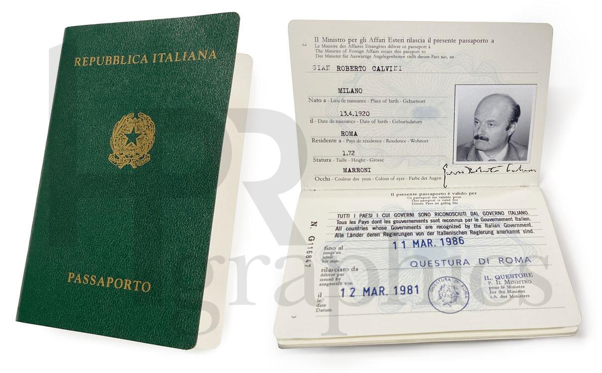Passport - Italy - 1980s